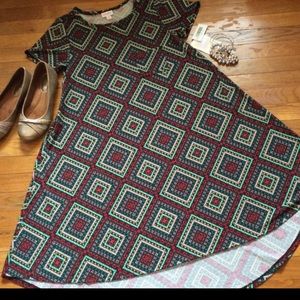 NEW LuLaRoe Carly- XSmall